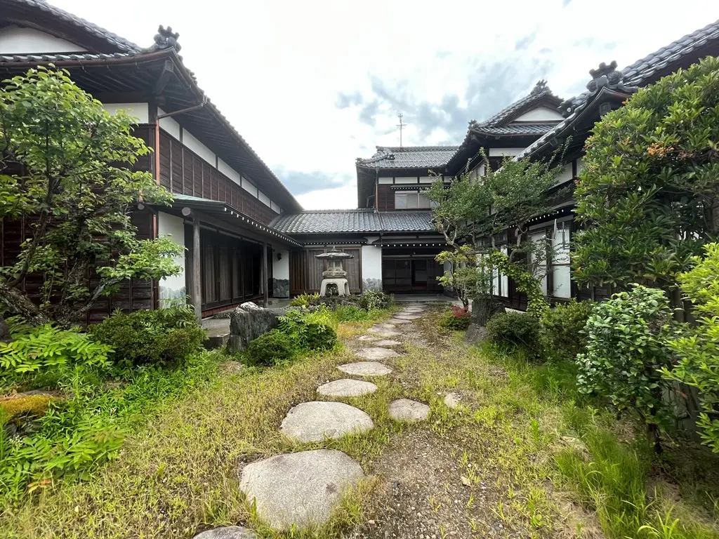 kominka